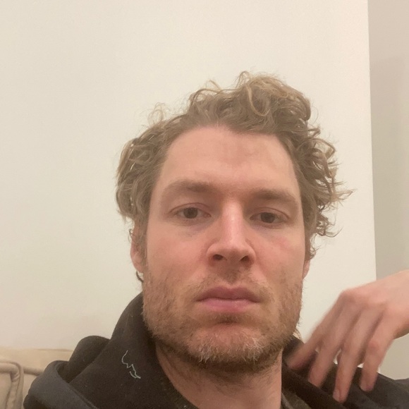 Meet your Posher, Justin - Picture 1 of 1